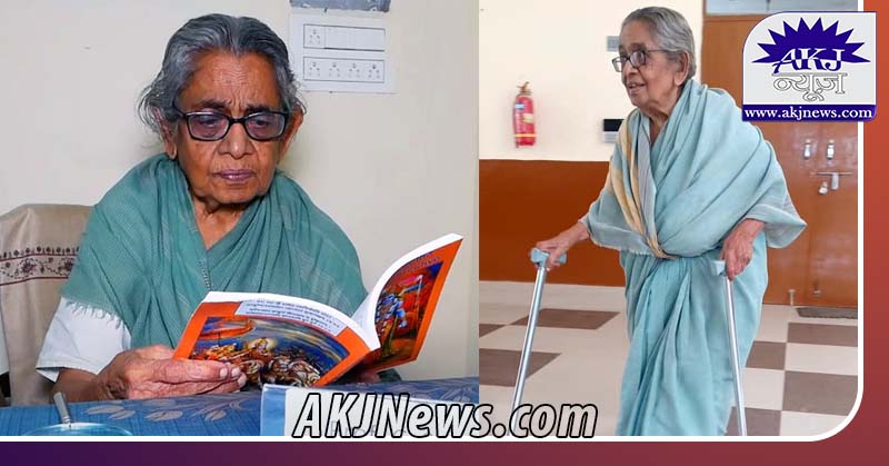 93 years old Professor Santhamma