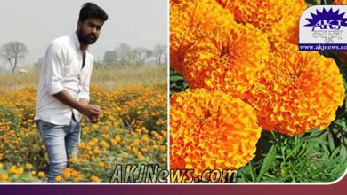 Dipak Kumar is earning lakhs by cultivating flowers