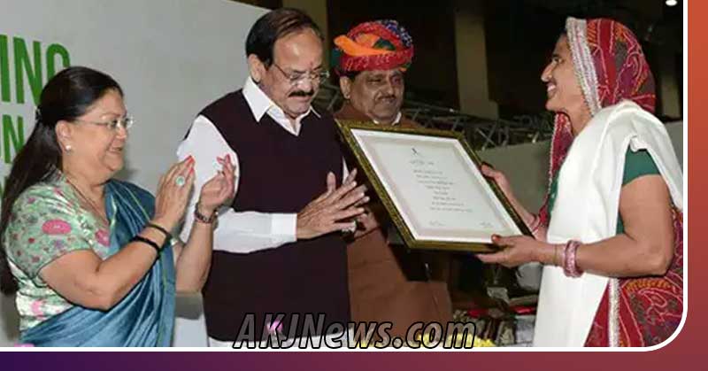Santosh Devi received krishi vaigyanik award for organic farming