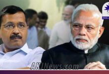 Arvind Kejriwal engaged in personal attack on Narendra Modi again